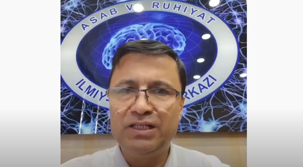 Профессор Ибодуллаев: “Нега вакцинадан ўлганлар ҳақида гапирмайсиз?”