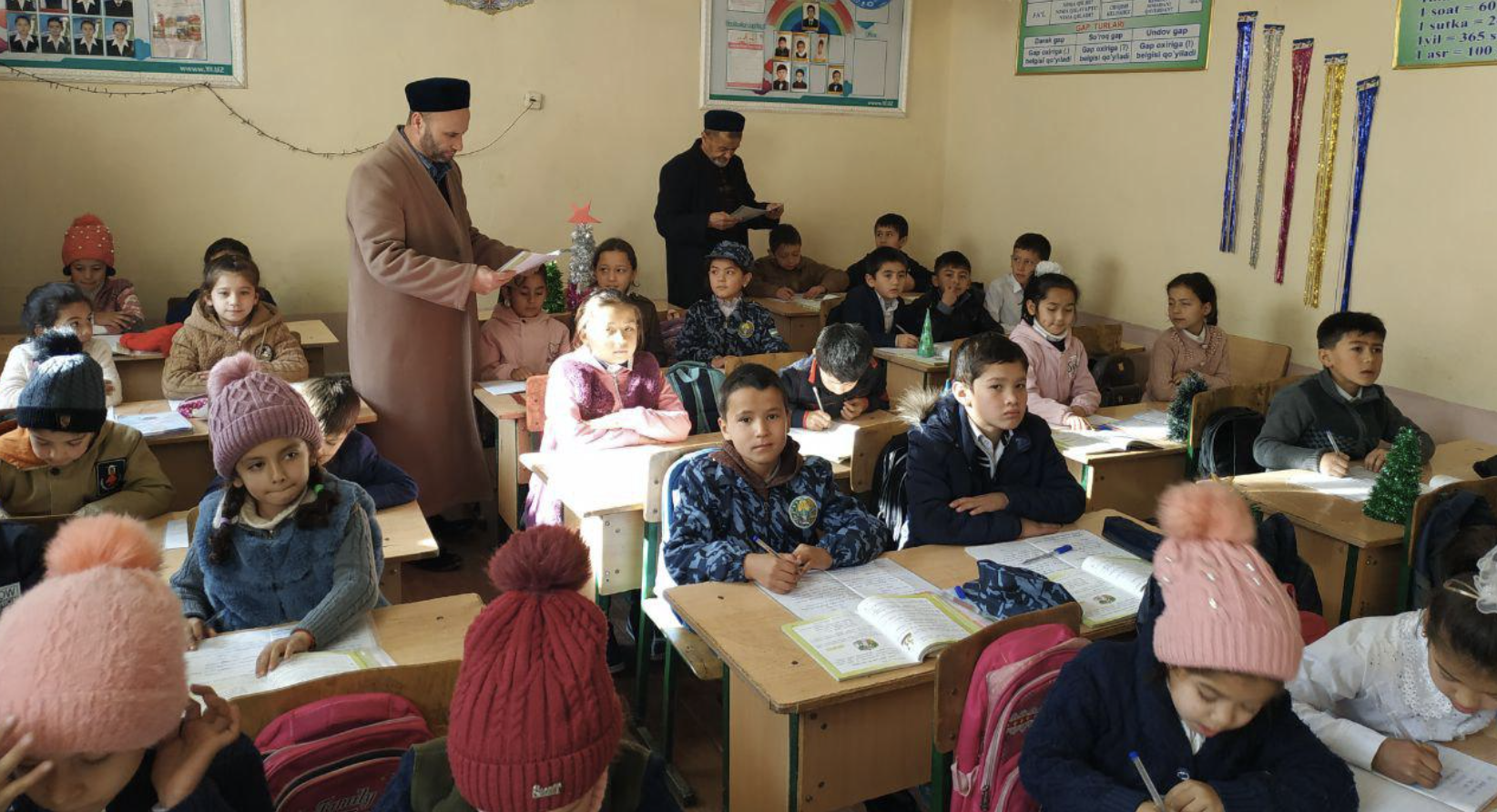 Мактаб – билим эмас, давлат сиёсатини тарғиб қилиш масканига айлангани ачинарли