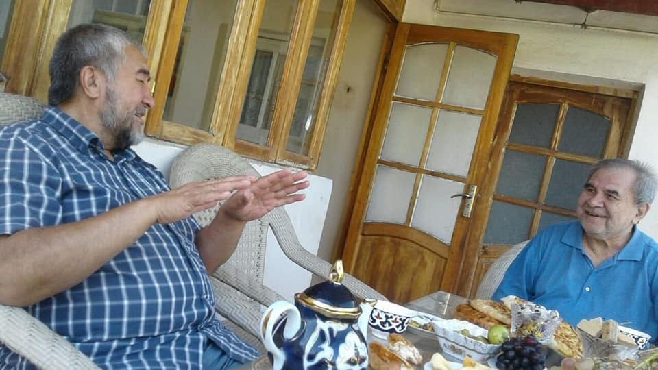 Oхиригача адолат томонда турди