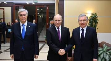 “Муаммо газга бой Ўзбекистоннинг ўзида”. Эксперт Россияга қарамлик ва Кремлнинг босими ҳақида