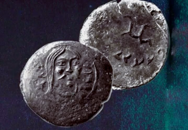 ШУҲРАТ БОБОЖОН: ТУРКЛИКНИНГ ЎЧМАС ТАМҒАЛАРИ